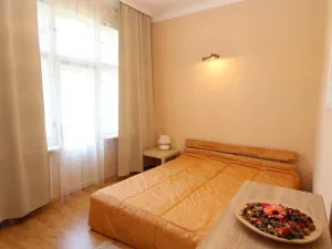 Pronájem bytu 4+kk, Praha - Vinohrady, Kolínská, 145 m2