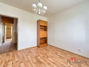 Prodej bytu 4+1, Plzeň - Bolevec, Kralovická, 66 m2