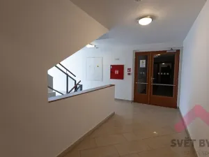 Pronájem bytu 3+kk, Praha - Záběhlice, Mattioliho, 81 m2