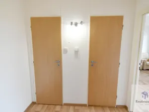 Pronájem bytu 1+kk, Ústí nad Labem - Krásné Březno, Žežická, 32 m2