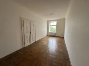 Pronájem bytu 2+1, Hradec Králové, Velké náměstí, 88 m2