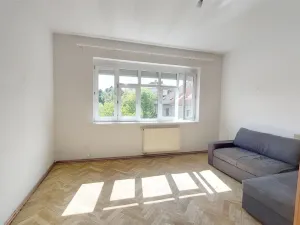Prodej bytu 2+kk, Praha, Vyšší, 52 m2