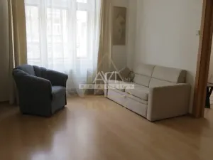 Pronájem bytu 2+1, Praha - Vršovice, Žitomírská, 51 m2