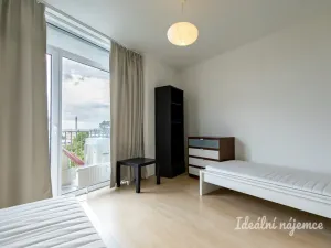 Pronájem bytu 4+kk, Praha - Vysočany, Skloněná, 116 m2