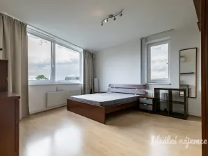 Pronájem bytu 4+kk, Praha - Vysočany, Skloněná, 116 m2