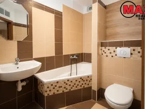 Prodej bytu 2+1, Plzeň, Zábělská, 52 m2