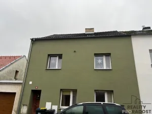 Prodej činžovního domu, Chabařovice, V Aleji, 270 m2