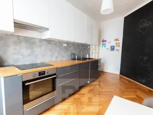 Pronájem bytu 2+1, Praha - Vršovice, Žitomírská, 55 m2