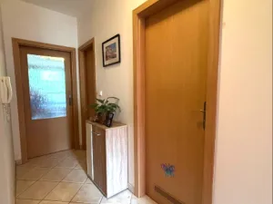 Pronájem bytu 2+kk, Praha - Kunratice, Pod Haltýřem, 52 m2