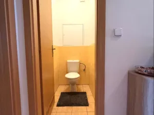 Pronájem bytu 2+kk, Praha - Kunratice, Pod Haltýřem, 52 m2