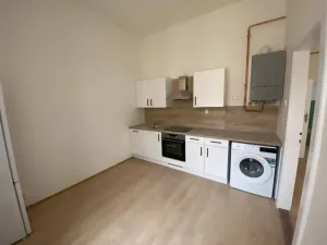 Prodej bytu 3+1, Mariánské Lázně, Hlavní třída, 83 m2