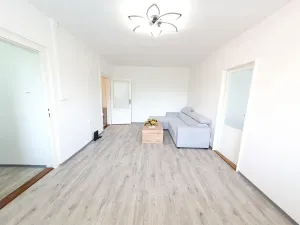 Pronájem bytu 3+1, Praha - Motol, Hennerova, 76 m2