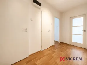 Pronájem bytu 3+1, Praha - Břevnov, Nad alejí, 71 m2
