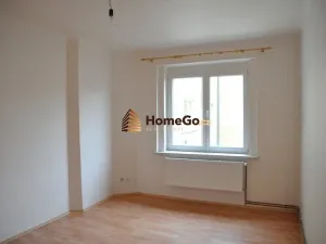 Pronájem bytu 3+1, Praha - Nusle, U gymnázia, 95 m2