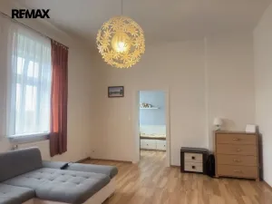 Prodej bytu 2+1, Karlovy Vary - Drahovice, Stará Kysibelská, 67 m2