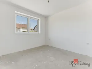 Prodej bytu 4+kk, Mladé Buky - Hertvíkovice, 132 m2