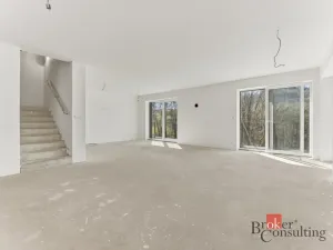 Prodej bytu 4+kk, Mladé Buky - Hertvíkovice, 132 m2