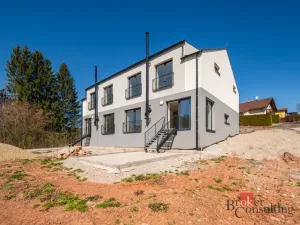 Prodej bytu 1+kk, Mladé Buky - Hertvíkovice, 58 m2