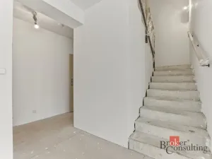 Prodej bytu 1+kk, Mladé Buky - Hertvíkovice, 58 m2
