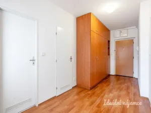Pronájem bytu 2+kk, Praha - Kbely, Pod Nouzovem, 65 m2