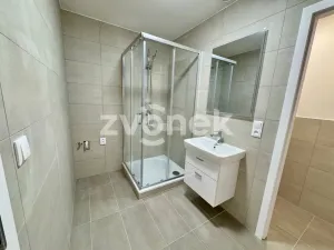 Prodej bytu 4+1, Zlín, Okružní, 82 m2