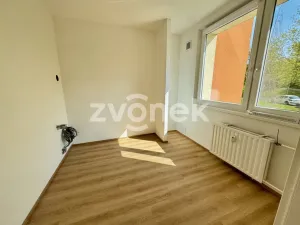 Prodej bytu 3+1, Zlín, Okružní, 82 m2