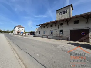 Prodej obchodního prostoru, Sadová, 724 m2