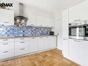 Prodej bytu 3+1, Praha - Hlubočepy, Lamačova, 72 m2