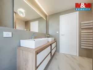Prodej rodinného domu, Velké Popovice, 219 m2