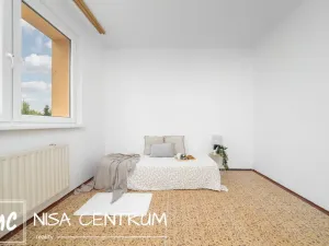 Pronájem bytu 3+1, Liberec, Sněhurčina, 70 m2