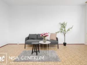 Pronájem bytu 3+1, Liberec, Sněhurčina, 70 m2