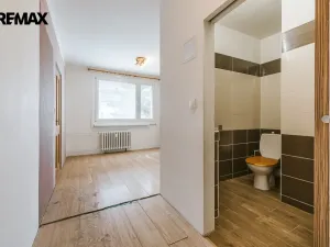 Prodej bytu 1+1, Bystřany, Pražská, 36 m2