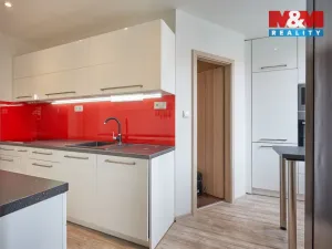 Prodej bytu 3+1, Uherské Hradiště - Jarošov, Markov, 75 m2