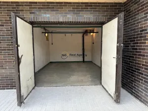 Pronájem bytu 3+1, Praha - Hlubočepy, Výhledová, 80 m2