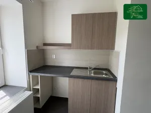 Pronájem kanceláře, Česká Lípa, Tovární, 21 m2