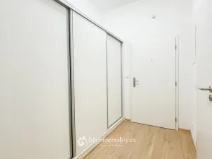 Prodej bytu 2+kk, Znojmo, Mariánské náměstí, 53 m2