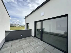 Pronájem bytu 3+kk, Mladá Boleslav - Chrást, 73 m2