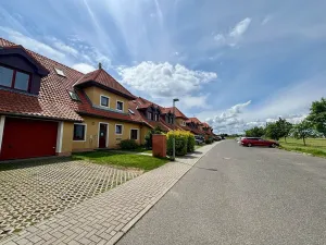Prodej bytu 3+kk, Jesenice, K Šátalce, 78 m2