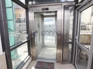 Pronájem kanceláře, Praha, Bělehradská, 100 m2