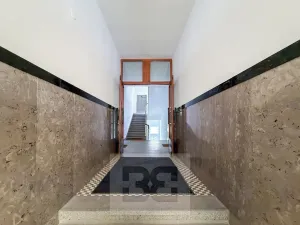 Pronájem bytu 2+1, Praha - Hradčany, Na valech, 79 m2