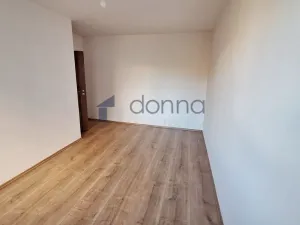 Pronájem bytu 3+kk, Praha, Hennerova, 72 m2