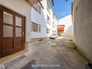 Pronájem bytu 2+kk, Znojmo, Velká Mikulášská, 52 m2