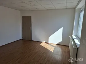 Pronájem bytu 3+1, Sokolov, Chebská, 98 m2