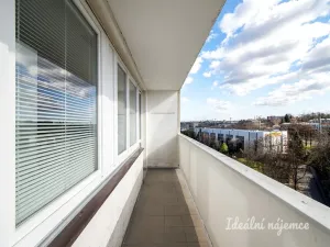 Pronájem bytu 1+kk, Praha - Vršovice, Baškirská, 34 m2