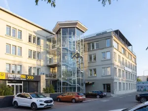 Pronájem kanceláře, Praha - Smíchov, Rozkošného, 280 m2