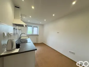 Pronájem bytu 2+1, Mladá Boleslav, Erbenova, 58 m2