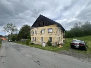 Prodej vícegeneračního domu, Sezemice, 250 m2