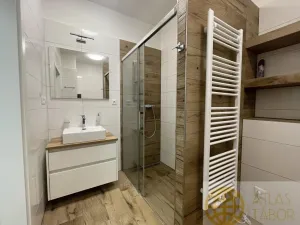 Pronájem bytu 3+kk, Tábor, Kpt. Jaroše, 74 m2