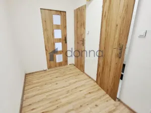 Prodej bytu 2+1, Praha, Sněženková, 52 m2