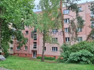 Prodej bytu 2+1, Praha, Sněženková, 52 m2